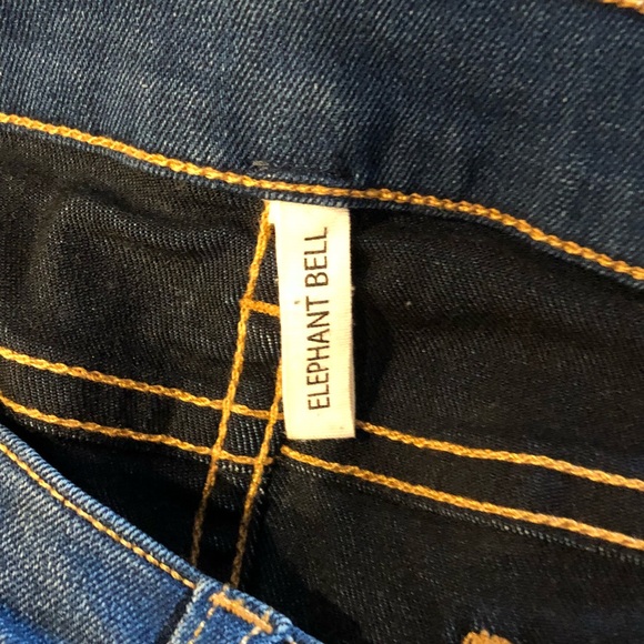 Brand New Rag and Bone Elephant Bell Jeans - Picture 6 of 8